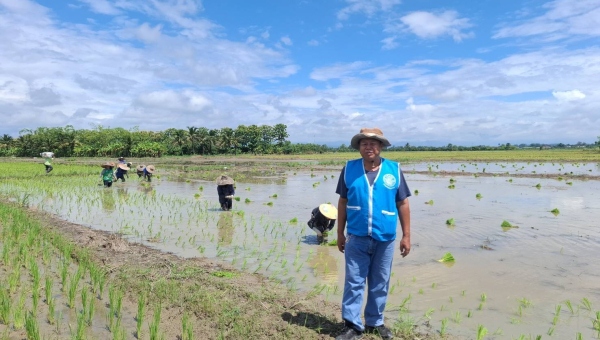 โครงการส่งน้ำและบำรุงรักษาแม่แฝก-แม่งัดสมบูรณ์ชล ออกติดตามสถานการน้ำพร้อมสำรวจการเพาะปลูกข้าวนาปีของเกษตรกร และให้กำลังใจชาวสวนลำไยพื้นที่แม่แฝก-แม่งัด 